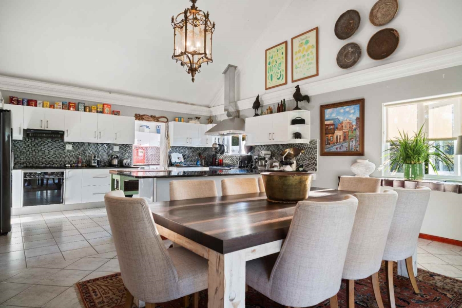 4 Bedroom Property for Sale in Oakhurst Estate Western Cape